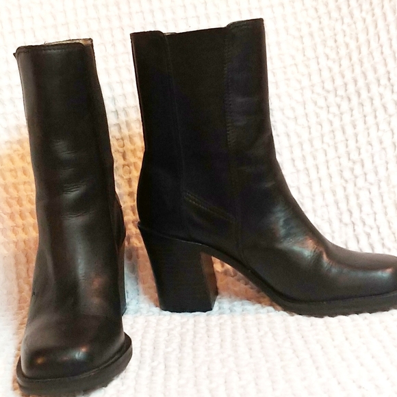 mia leather boots